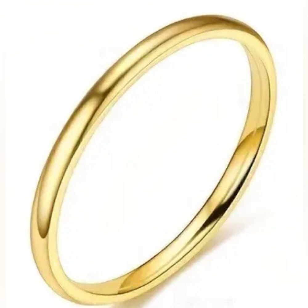 SPRING INTO SPRING WITH A NEW RING! NWT 2mm Delicate Titanium Steel Ring In Gold